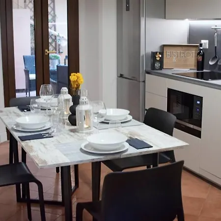 Domus Marina Vacanze Romane-colosseo