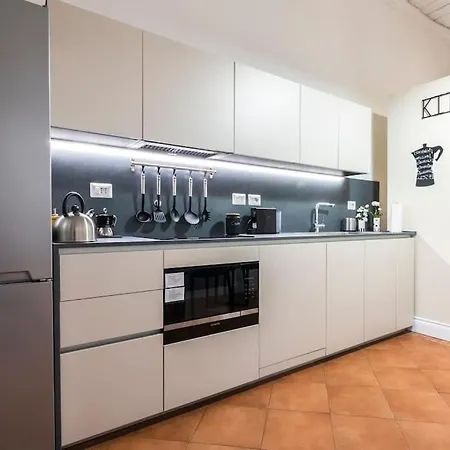 Domus Marina Vacanze Romane-colosseo Apartmán *
