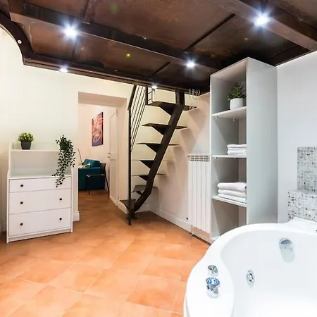 Domus Marina Vacanze Romane-colosseo 아파트 로마