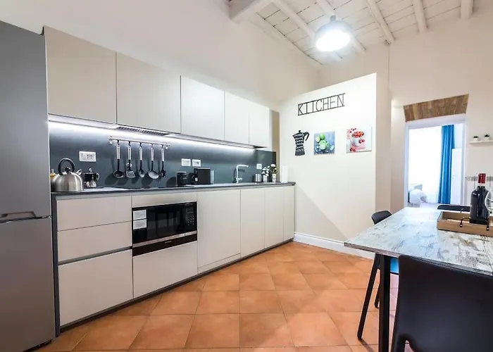 公寓 Domus Marina Vacanze Romane-colosseo 罗马